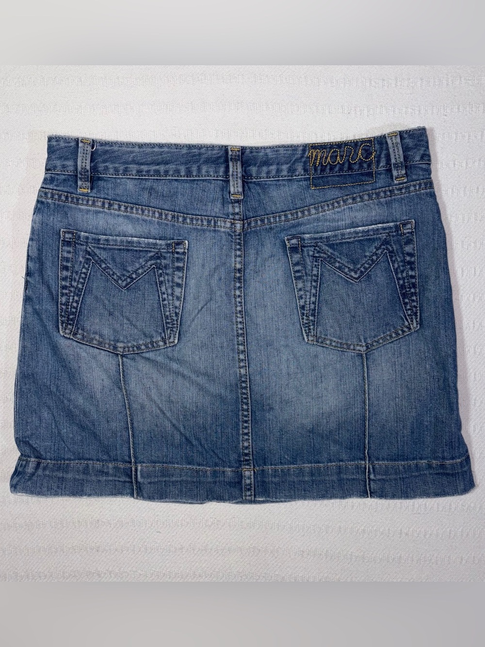 Vintage Marc by Marc Jacobs Denim Mini Skirt Womens Sz 6 Y2K M Embroidered Rare